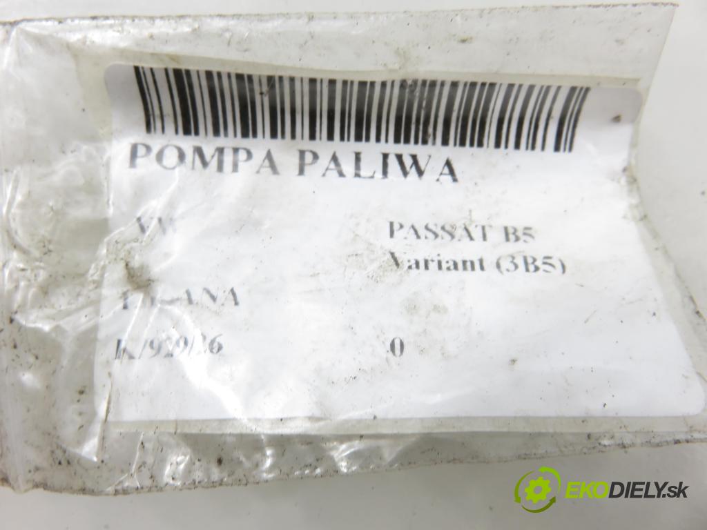VW PASSAT B5 Variant (3B5) KOMBI 1997 74,00 1.6 - ADP 1595,00 pumpa paliva 8E0906087D