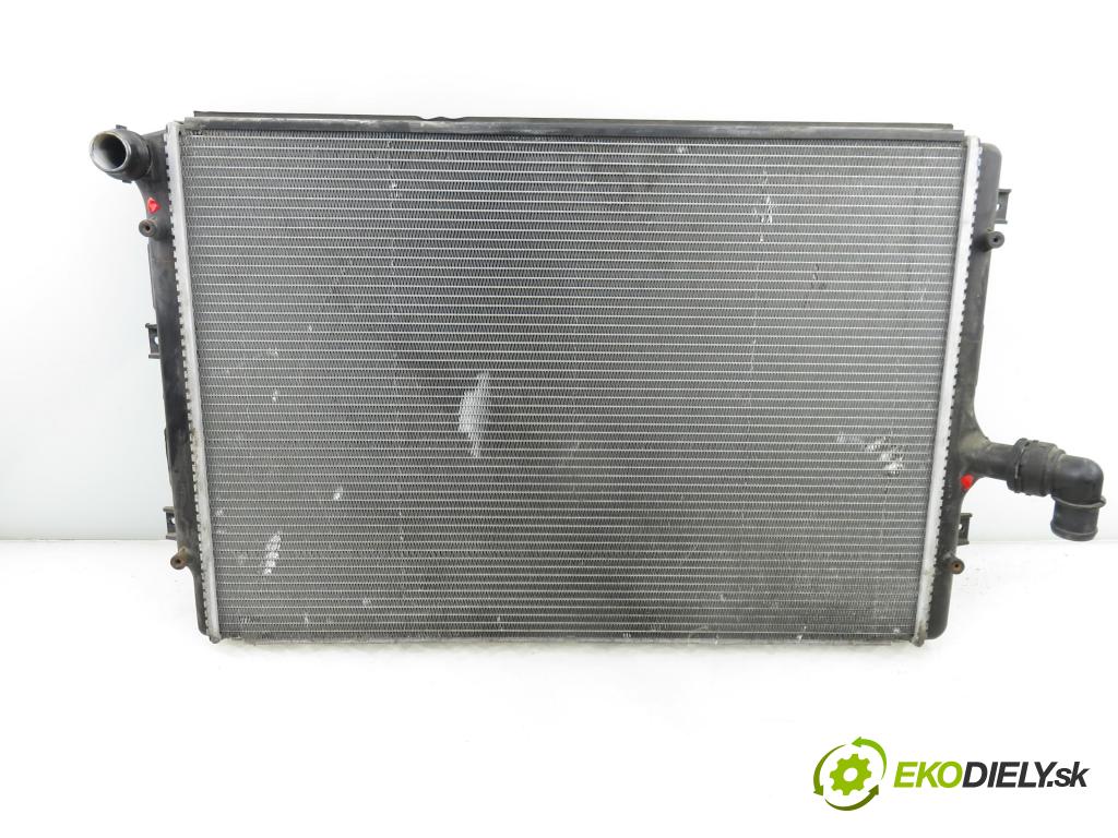 VW GOLF VI Variant (AJ5) KOMBI 2010 77,00 1.6 TDI - CAYC 1598,00 chladič vody 1K0121251AB