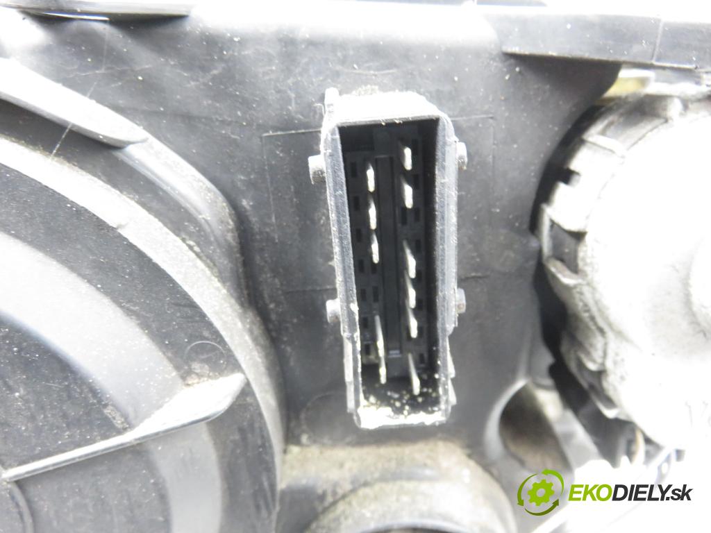 CITROEN C5 III Break (RW_) KOMBI 2010 177,00 3.0 HDi 240 - DT20C 2993,00 světlo LP 9689037880 ; 899031148 ; 89903362