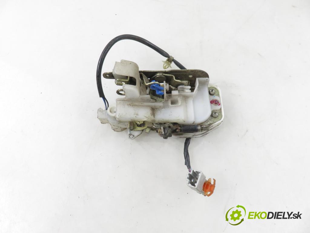 HONDA CIVIC VI Hatchback (EJ, EK) HB 1999 55,00 1.4 i (EJ9) - D14Z1 1396,00 zámok 