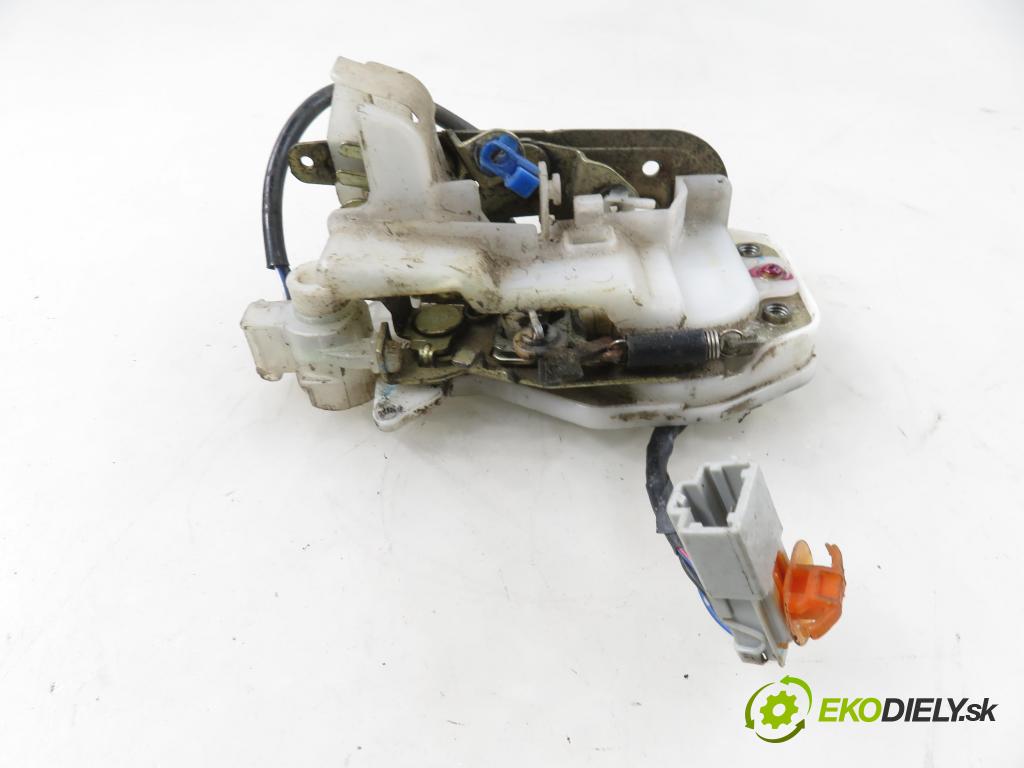 HONDA CIVIC VI Hatchback (EJ, EK) HB 1999 55,00 1.4 i (EJ9) - D14Z1 1396,00 zámok