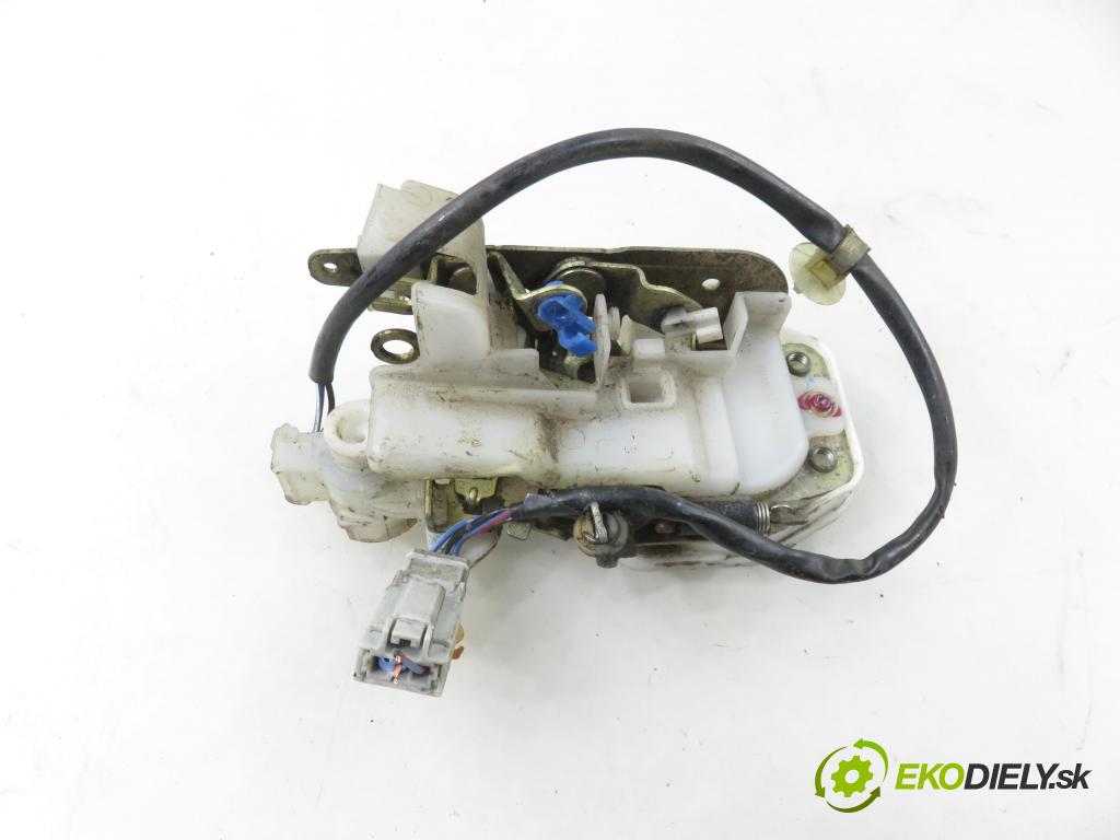 HONDA CIVIC VI Hatchback (EJ, EK) HB 1999 55,00 1.4 i (EJ9) - D14Z1 1396,00 zámok