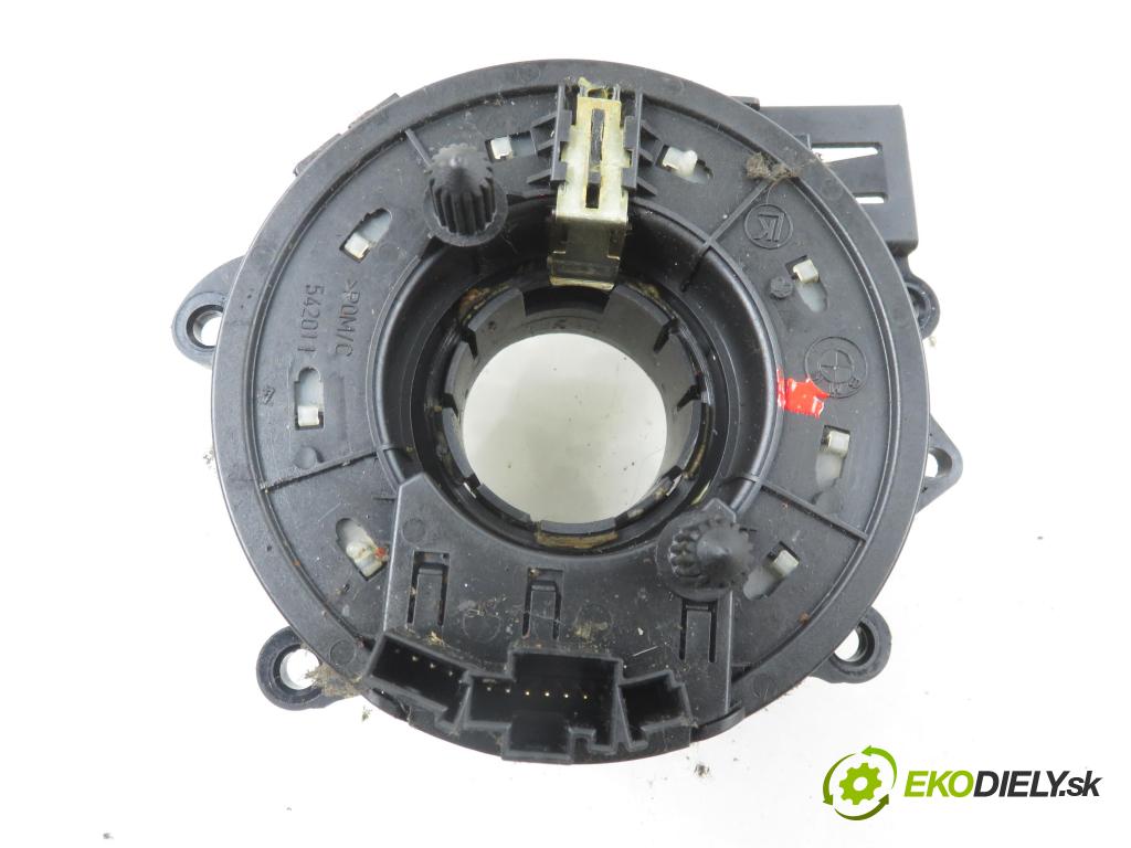 BMW 5 Touring (E39) KOMBI 2001 142,00 530 d - M57 D30 (306D1) 2926,00 Volant 2229115 ; 33222897006E ; 8375398 (Volant)