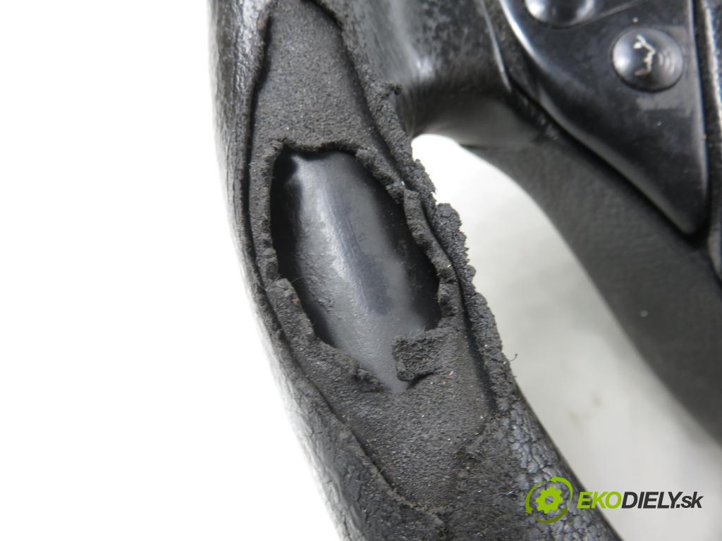 BMW 5 Touring (E39) KOMBI 2001 142,00 530 d - M57 D30 (306D1) 2926,00 Volant 2229115 ; 33222897006E ; 8375398 (Volant)