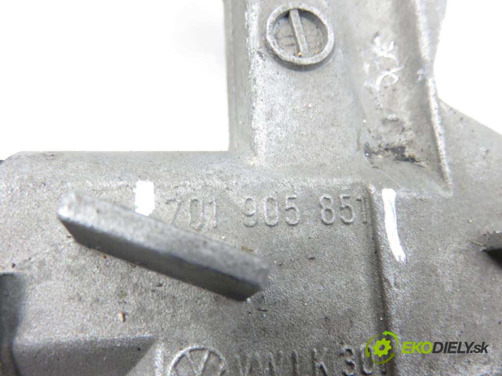 VW TRANSPORTER IV Skrzynia (70XA) FURGON 2001 65,00 2.5 TDI - AJT 2461,00 spinačka 701905851 (Spínacia skrinka)