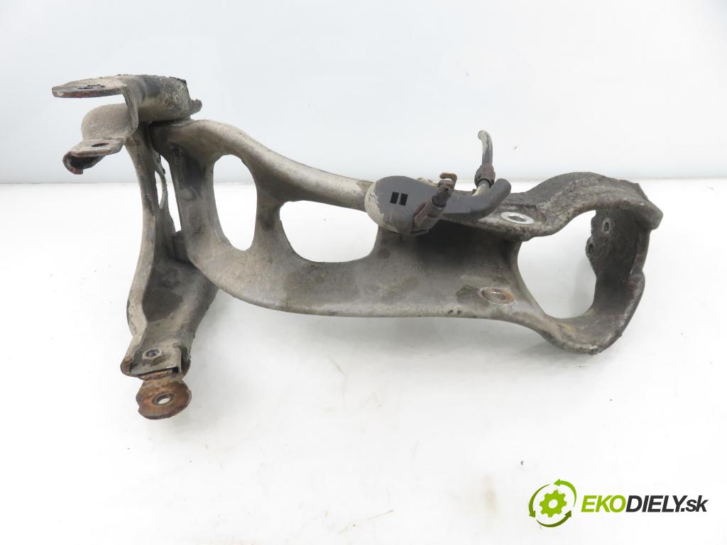 CITROEN C5 III Break (RW_) KOMBI 2010 177,00 3.0 HDi 240 - DT20C 2993,00 rameno PP 9661544780D ; 9661544780