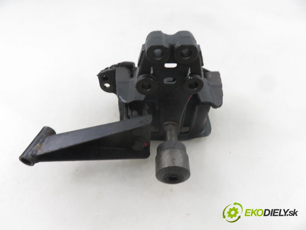 CITROEN C5 III Break (RW_) KOMBI 2010 177,00 3.0 HDi 240 - DT20C 2993,00 AirBag motora 9645135380