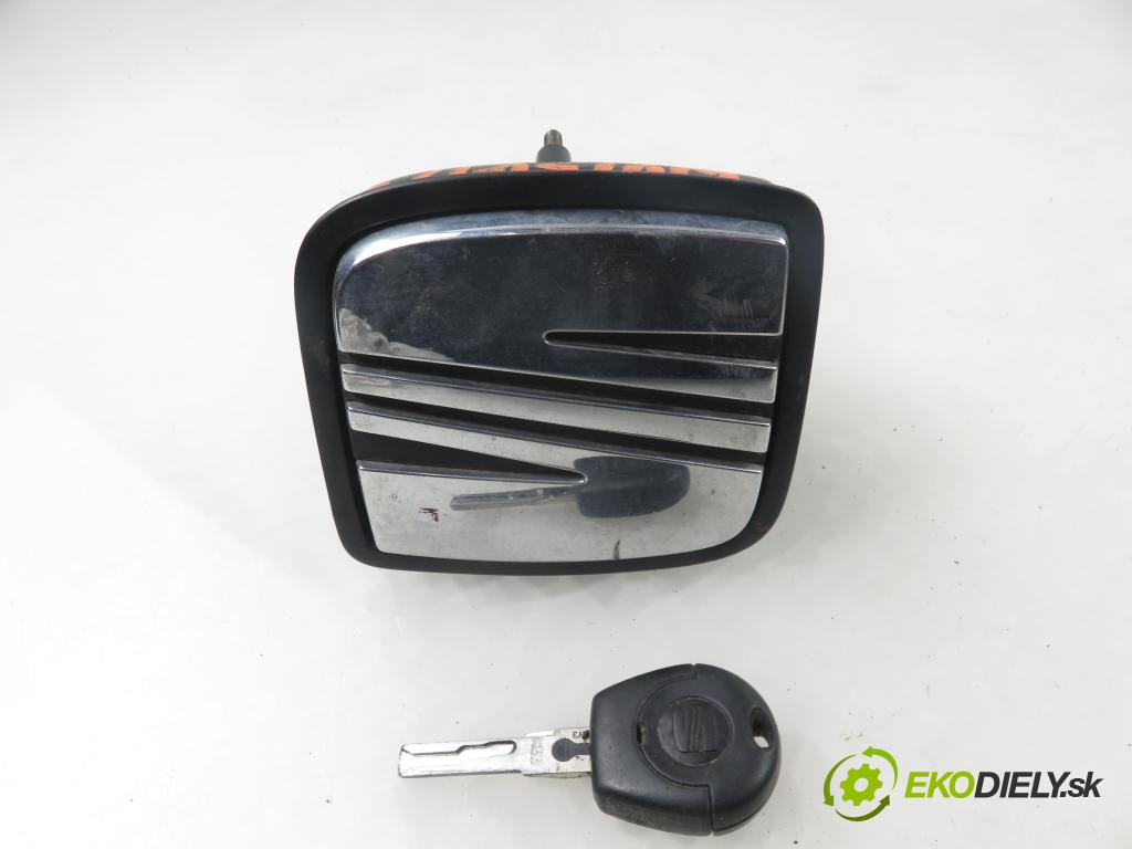 SEAT AROSA (6H) HB 2004 37,00 1 - AUC 999,00 klika dveří kufr 
