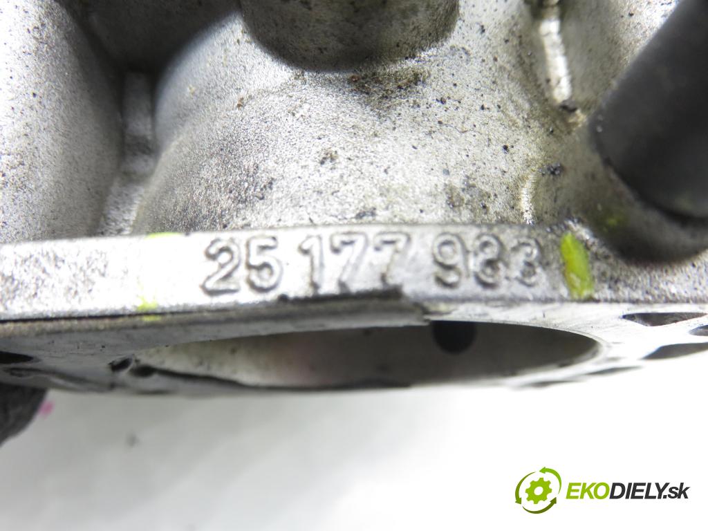 OPEL ZAFIRA A Nadwozie Wielkopojemne (MPV) (T98)  MINIVAN 2004 74,00 1.6 16V - Z 16 XE 1598,00 škrtíci klapka 25177983 (Škrticí klapka)