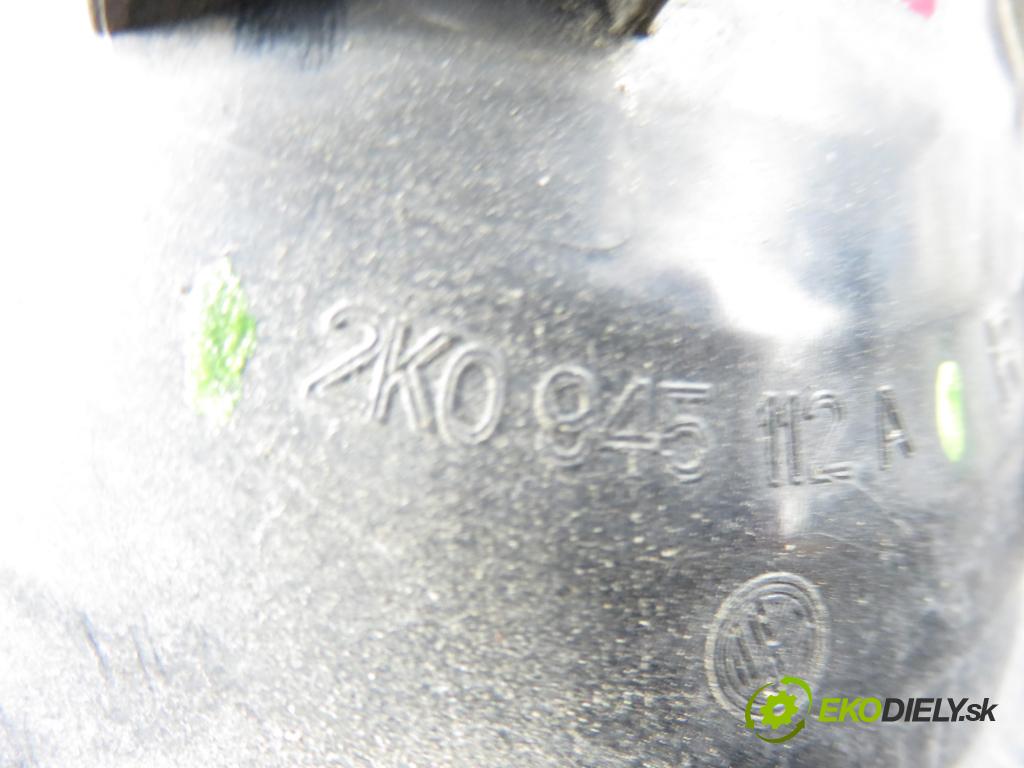 VW CADDY III Variant (2KB, 2KJ, 2CB, 2CJ) KOMBIVAN 2009 77,00 1.9 TDI PD 105 1896,00 světlo pravé zadní 2K0945112A ; 4VEX13A602AA