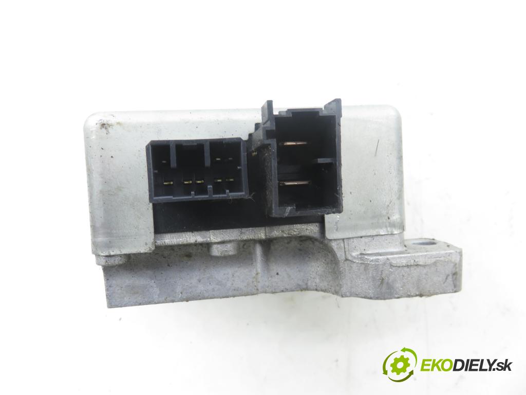 OPEL CORSA C (X01) HB 2001 48,00 1.7 DI - Y 17 DTL 1686,00 Riadiaca jednotka servočerpadlo 09115125 ; Q1T17771M (Riadiaca jednotka)