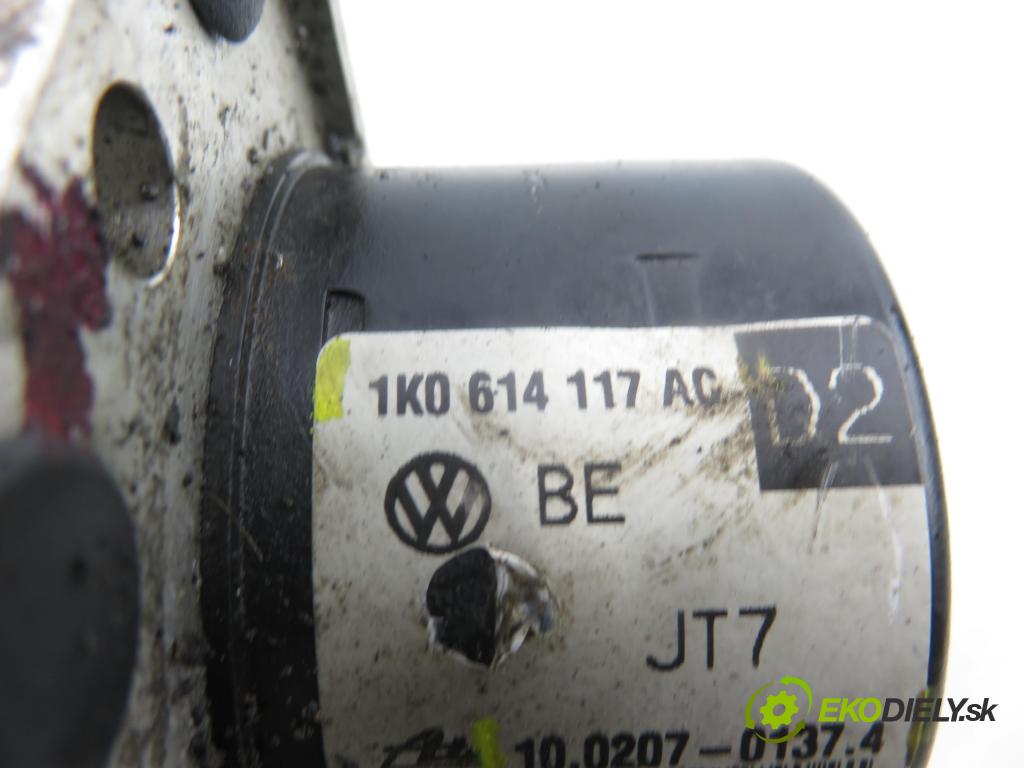 VW CADDY III Variant (2KB, 2KJ, 2CB, 2CJ) KOMBIVAN 2009 77,00 1.9 TDI PD 105 1896,00 pumpa ABS 1K0907379AF ; 10097003213 ; 1K0614117AC (Pumpa ABS)
