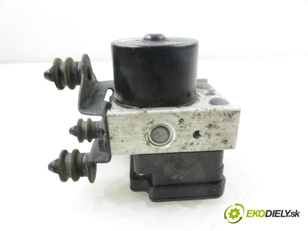 VW CADDY III Variant (2KB, 2KJ, 2CB, 2CJ) KOMBIVAN 2009 77,00 1.9 TDI PD 105 1896,00 pumpa ABS 1K0907379AF ; 10097003213 ; 1K0614117AC (Pumpa ABS)