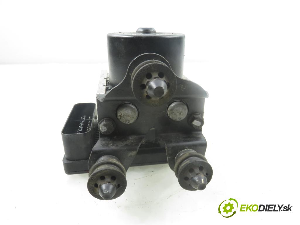 VW CADDY III Variant (2KB, 2KJ, 2CB, 2CJ) KOMBIVAN 2009 77,00 1.9 TDI PD 105 1896,00 pumpa ABS 1K0907379AF ; 10097003213 ; 1K0614117AC (Pumpa ABS)