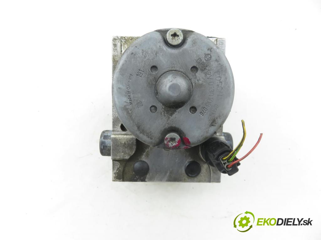 AUDI A6 Avant (4B5, C5) KOMBI 2002 125,00 2.4 quattro - BDV 2393,00 pumpa ABS 0265950054 ; 0265225121 ; 4B0614517H (Pumpa ABS)