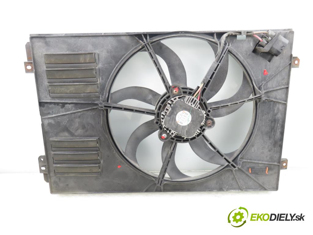 VW GOLF VI Variant (AJ5) KOMBI 2010 77,00 1.6 TDI - CAYC 1598,00 ventilátor chladič PODNEBÍ / VODA 1K0959455FB ; 1K0121205AC ; 1K0121207BA