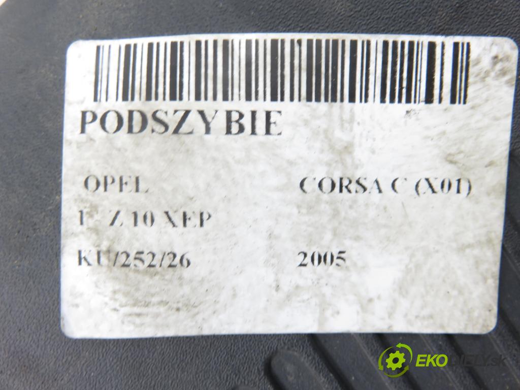 OPEL CORSA C (X01) HB 2005 44,00 1 - Z 10 XEP 998,00 Torpédo, plast pod čelné okno 09116435 (Torpédo (plast pod čelným sklom))
