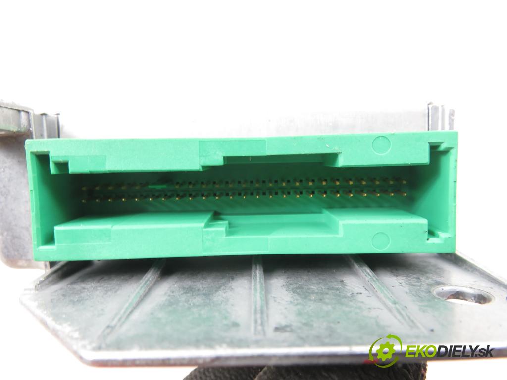 BMW 5 Touring (E39) KOMBI 2001 142,00 530 d - M57 D30 (306D1) 2926,00 MODUL air BAG 6910676