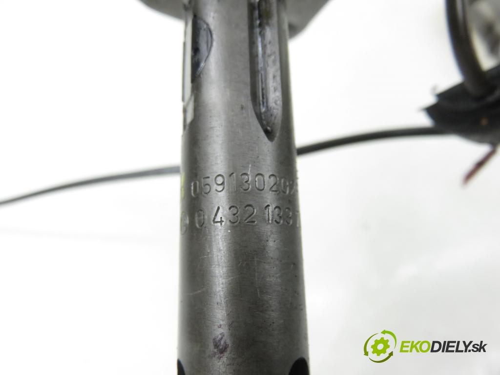 AUDI A4 (8E2, B6) SEDAN 2002 132,00 2.5 TDI quattro - AKE 2496,00 vstřikovací ventily 059130202F ; 0432133793 ; 059130201F (Vstřikovací ventil)