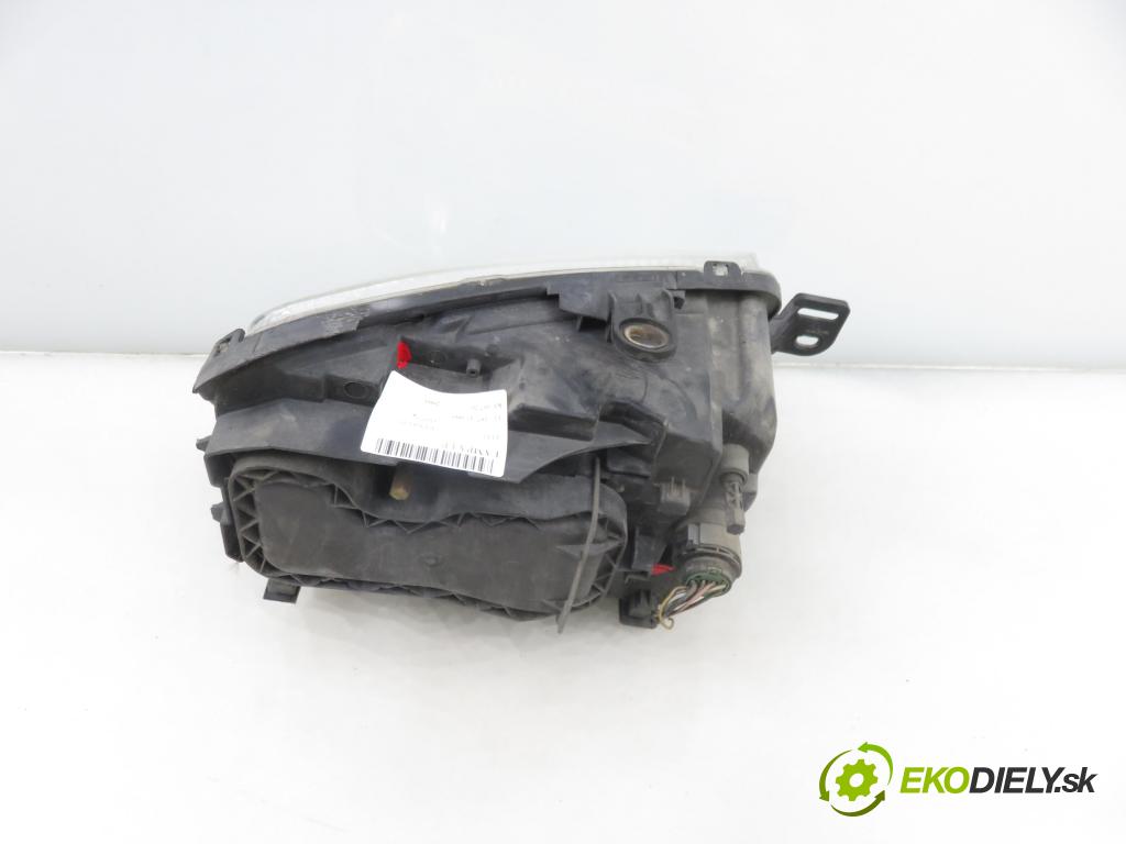 FIAT PANDA (169_) HB 2003 40,00 1.1 54 - 187 A1.000 1108,00 Svetlo LP