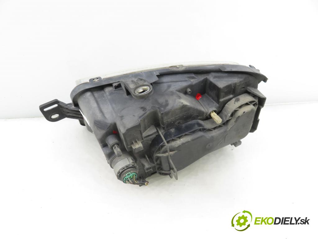 FIAT PANDA (169_) HB 2003 40,00 1.1 54 - 187 A1.000 1108,00 Svetlo PP
