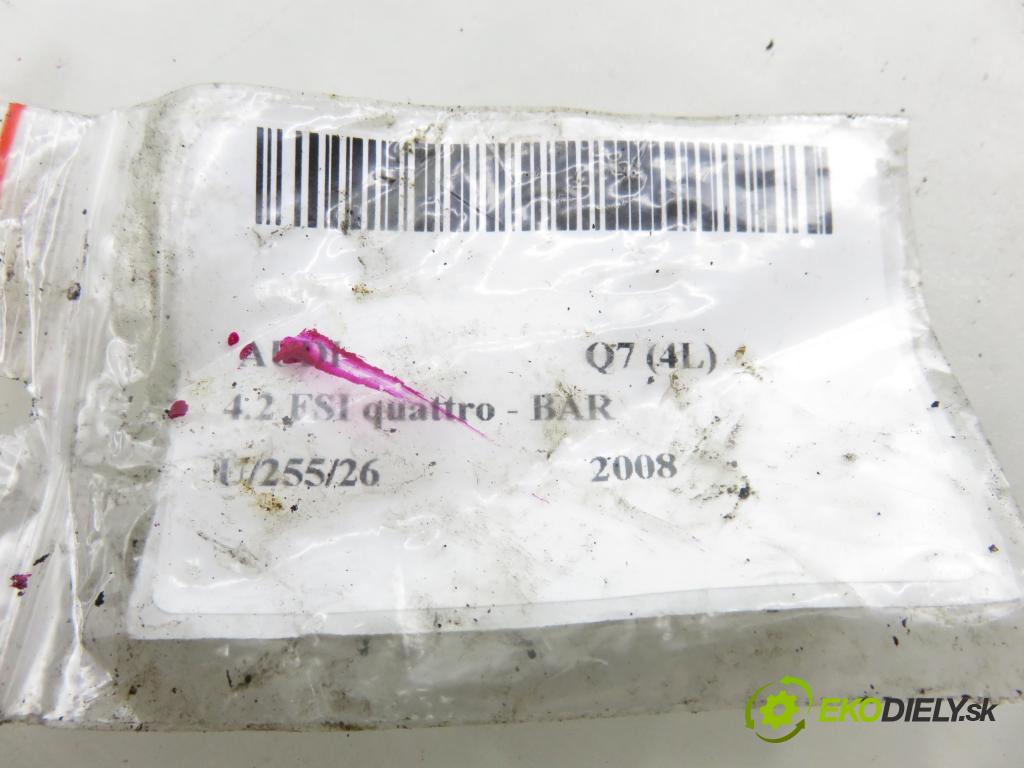AUDI Q7 (4L) SUV 2008 257,00 4.2 FSI 350 quattro - BAR 4163,00 vstřikovač 079036C (Vstřikovač paliva)