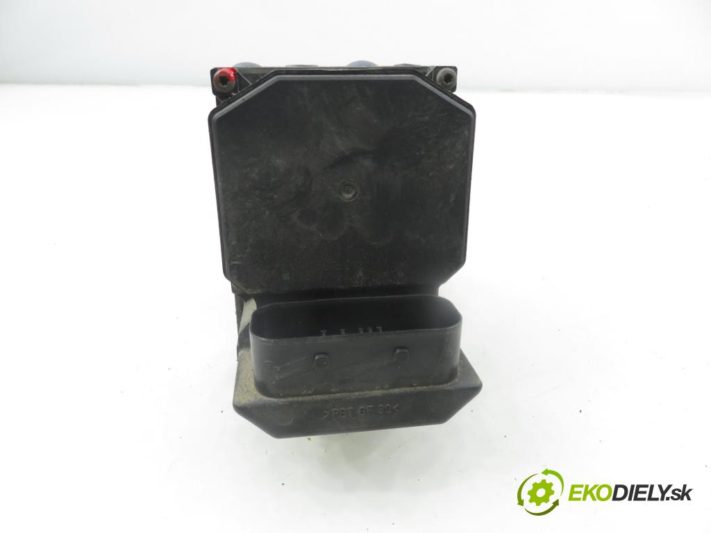 BMW 5 Touring (E39) KOMBI 2001 142,00 530 d - M57 D30 (306D1) 2926,00 pumpa ABS 0265900001 ; 0265223001 ; 6756340 (Pumpa ABS)