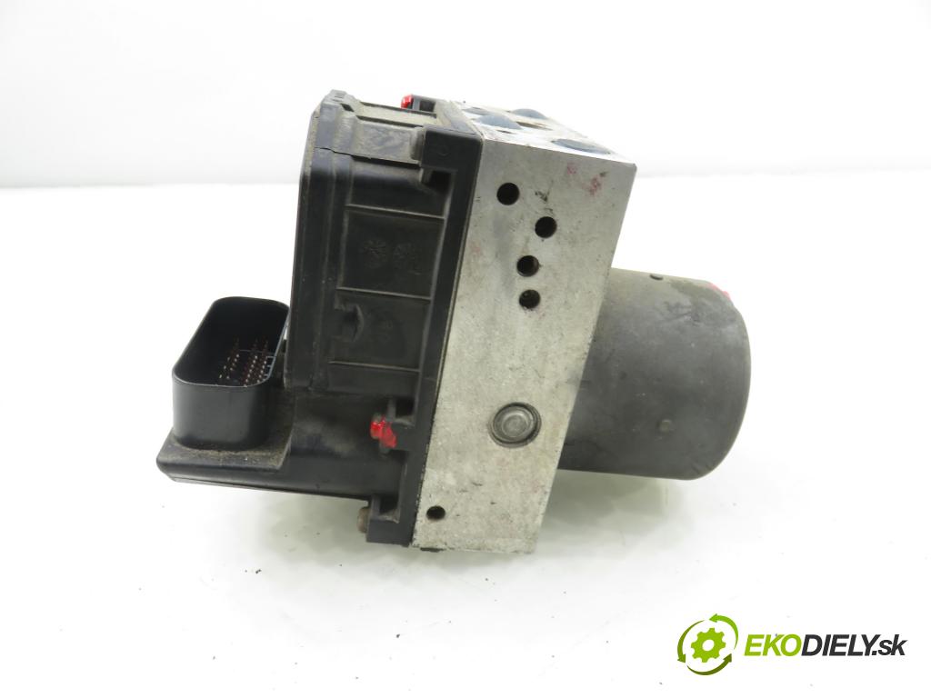 BMW 5 Touring (E39) KOMBI 2001 142,00 530 d - M57 D30 (306D1) 2926,00 pumpa ABS 0265900001 ; 0265223001 ; 6756340 (Pumpa ABS)