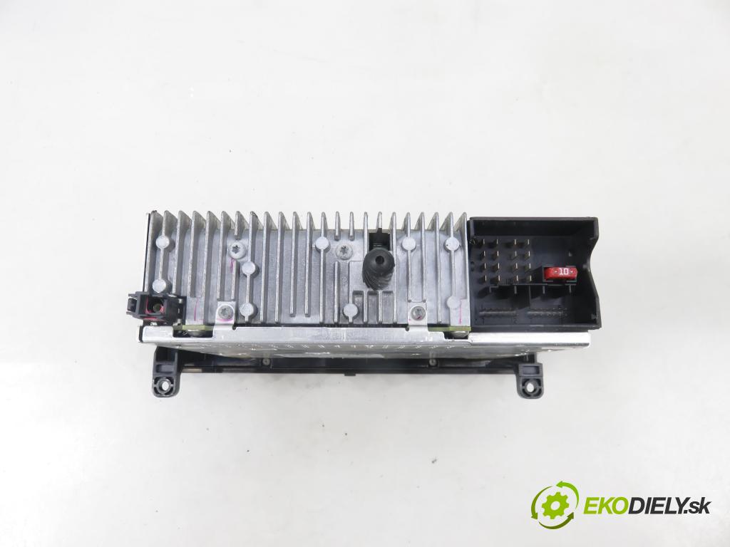 BMW 3 (E90) SEDAN 2006 95,00 318 i - N46 B20 B 1995,00 RADIO CD 6962296