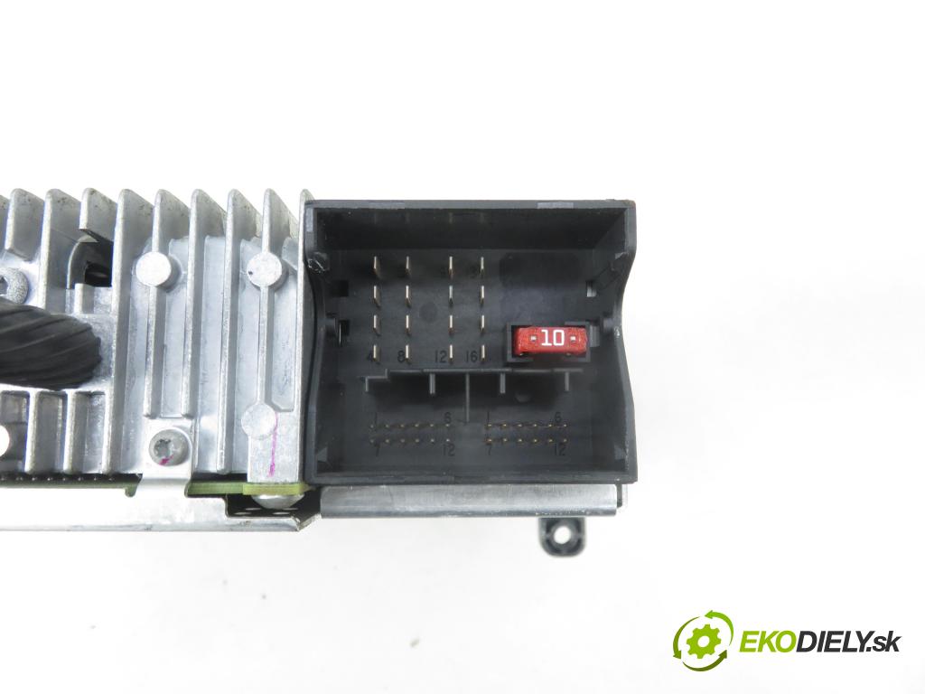 BMW 3 (E90) SEDAN 2006 95,00 318 i - N46 B20 B 1995,00 RADIO CD 6962296