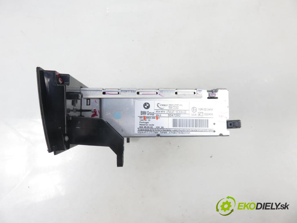 BMW 3 (E90) SEDAN 2006 95,00 318 i - N46 B20 B 1995,00 RADIO CD 6962296
