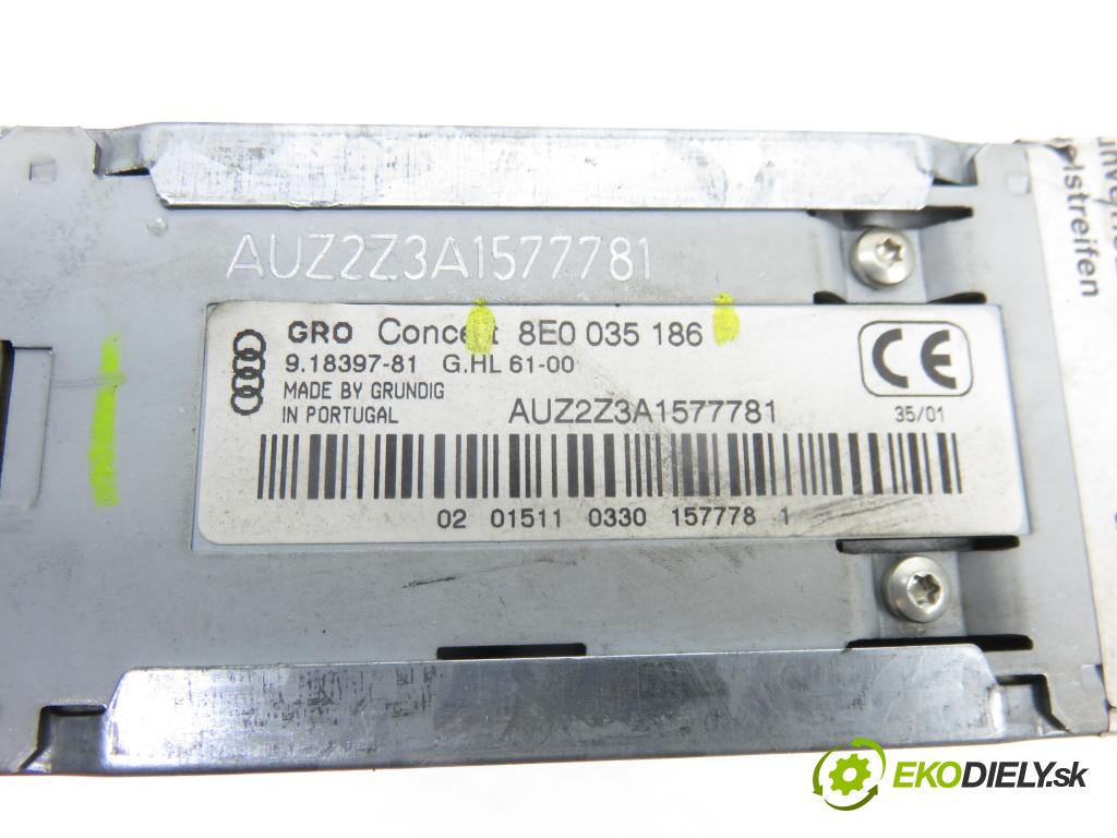 AUDI A4 (8E2, B6) SEDAN 2001 96,00 1.9 TDI PD 130 - AWX 1896,00 RADIO CD 8E0035186