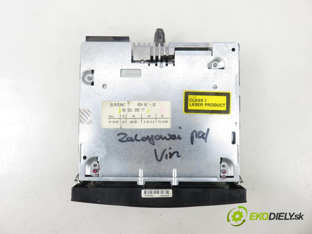 PEUGEOT 307 (3A/C) HB 2005 65,00 1.4 16V - KFU (ET3J4) 1360,00 RADIO CD 9659139977