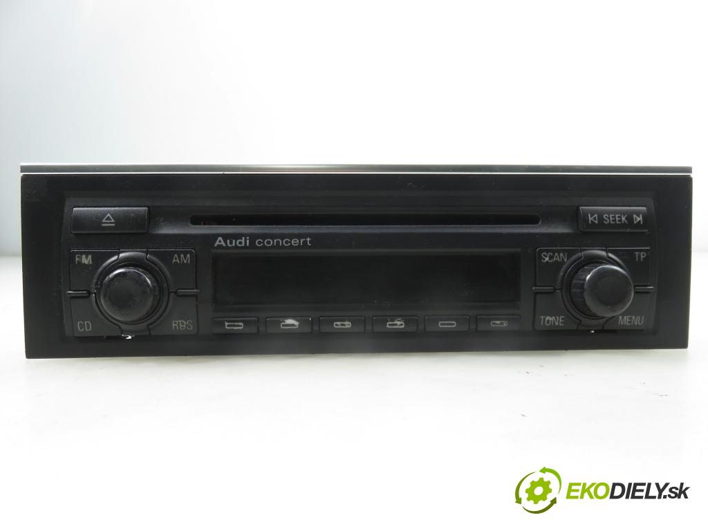 AUDI A4 (8E2, B6) SEDAN 2002 132,00 2.5 TDI V6 180 quattro - AKE 2496,00 RADIO CD 8E0035186