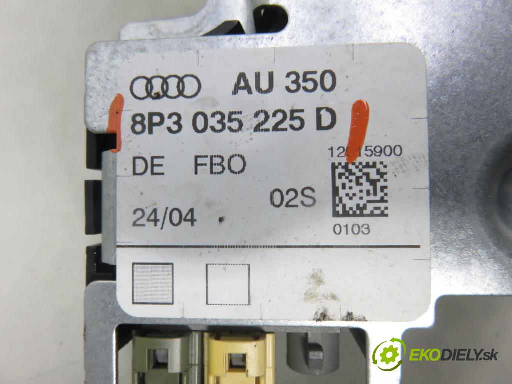 AUDI A3 (8P1) HB 2003 77,00 1.9 TDI PD 105 - BKC 1896,00 zesilovač Antenní: 8P3035225D (Zesilovač)