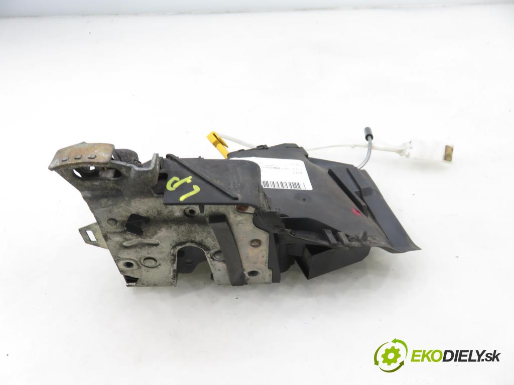 BMW 5 Touring (E39) KOMBI 2001 142,00 530 d - M57 D30 (306D1) 2926,00 zámok