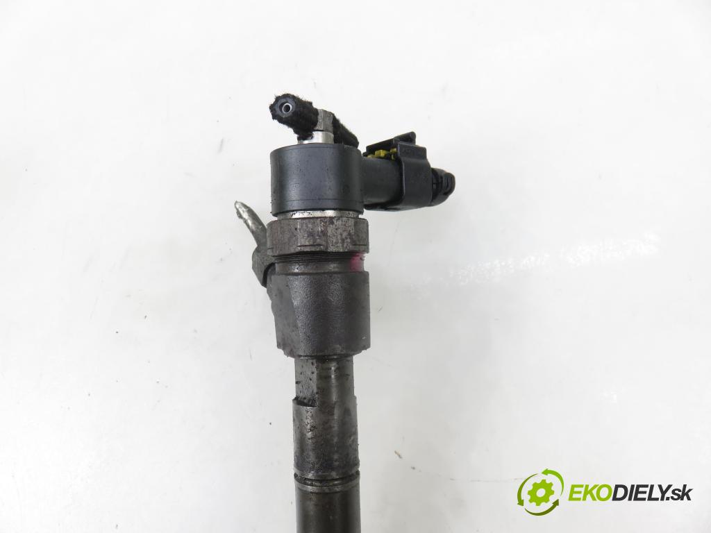 ALFA ROMEO 159 (939_) SEDAN 2007 110,00 1.9 JTDM 16V - 939 A2.000 1910,00 vstřikovač 0445110243 (Vstřikovač paliva)