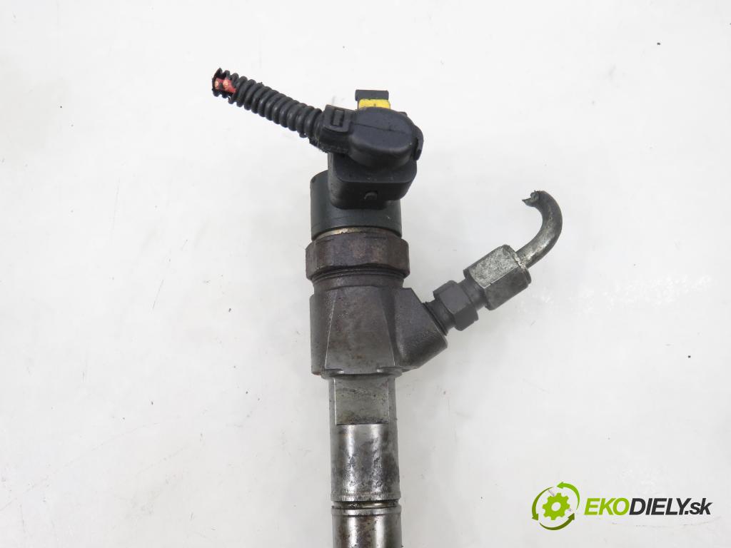 ALFA ROMEO 159 (939_) SEDAN 2007 110,00 1.9 JTDM 16V - 939 A2.000 1910,00 vstřikovač 0445110243 (Vstřikovač paliva)