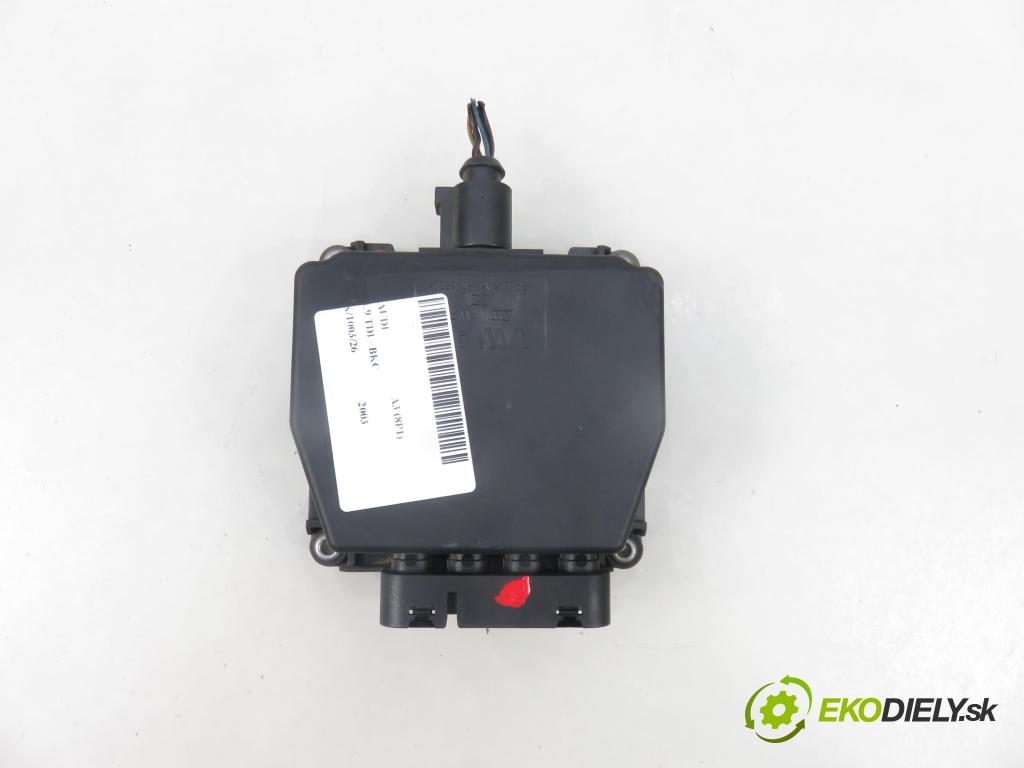 AUDI A3 (8P1) HB 2003 77,00 1.9 TDI PD 105 - BKC 1896,00 VENTIL magnetický 6Q0906625