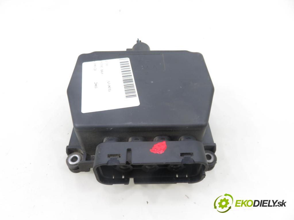 AUDI A3 (8P1) HB 2003 77,00 1.9 TDI PD 105 - BKC 1896,00 VENTIL: magnetický 6Q0906625