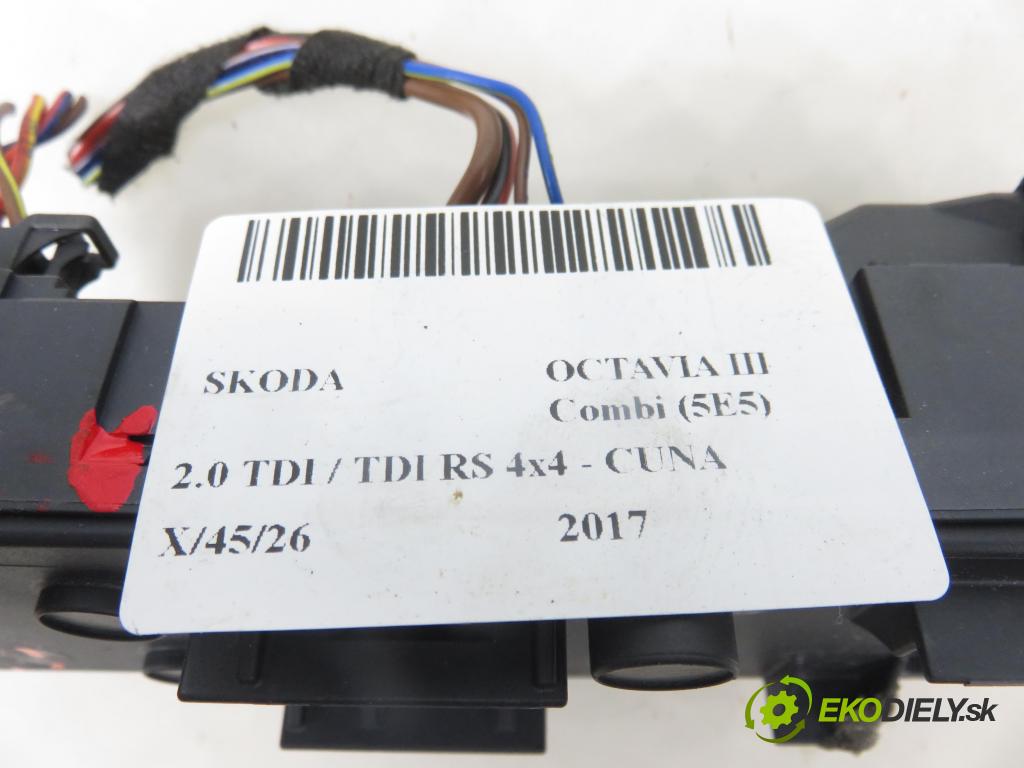SKODA OCTAVIA III Combi (5E5) KOMBI 2017 135,00 2.0 TDI / TDI RS 4x4 - CUNA 1968,00 řídící jednotka / MODUL INNE 5E0959107A