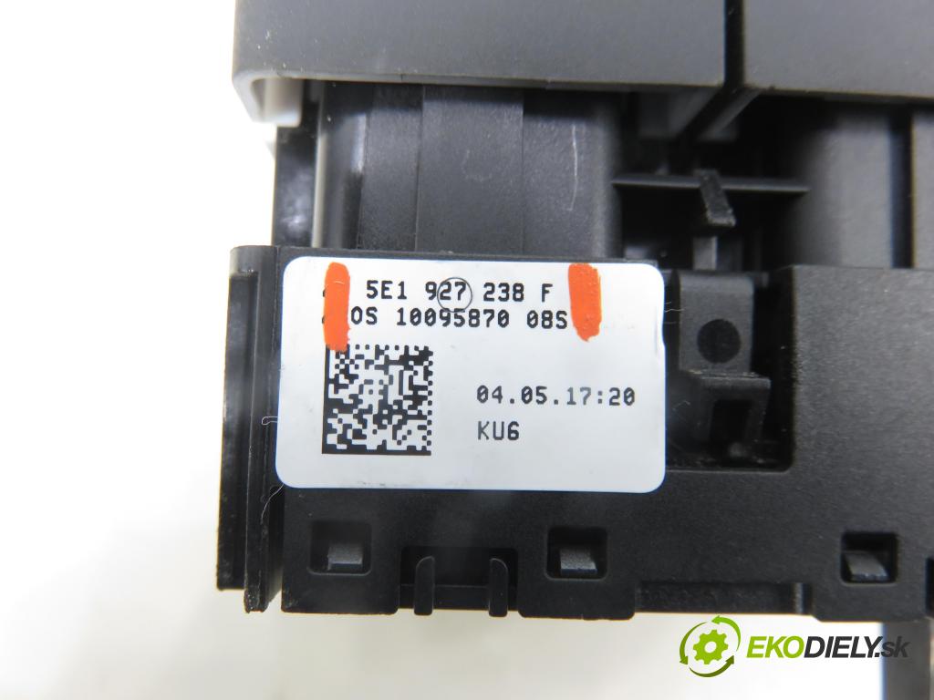 SKODA OCTAVIA III Combi (5E5) KOMBI 2017 135,00 2.0 TDI / TDI RS 4x4 - CUNA 1968,00 vypínač / prepínač 5E1927238F ; 5E1927132G
