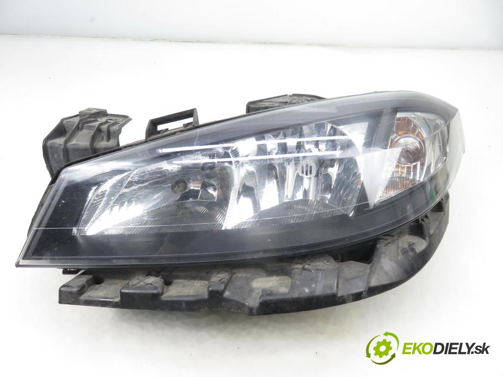 RENAULT LAGUNA II Grandtour (KG0/1_) KOMBI 2007 110,00 2.0 dCi 150 - M9R 740 1995,00 Svetlo LP 89900426