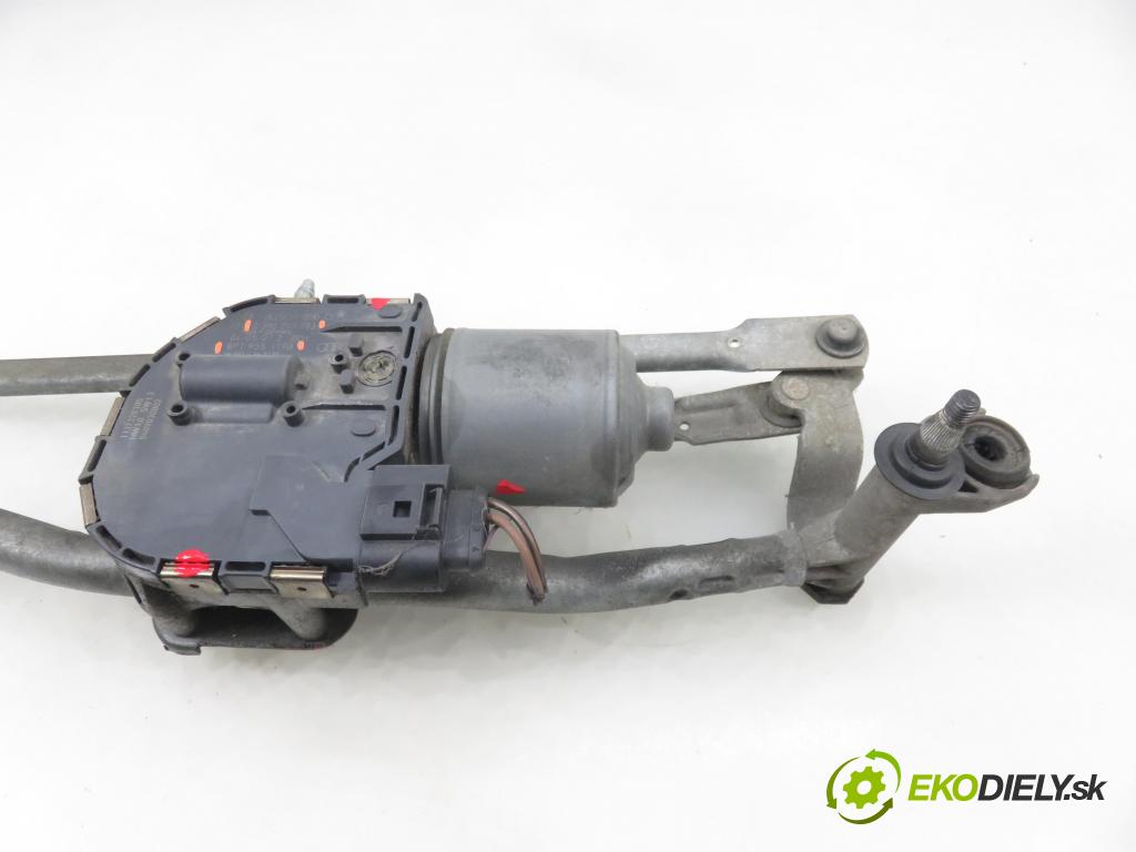 AUDI A3 (8P1) HB 2003 77,00 1.9 TDI PD 105 - BKC 1896,00 Motorček stieračov 0390241783 ; 8P1955119B ; 3397020672