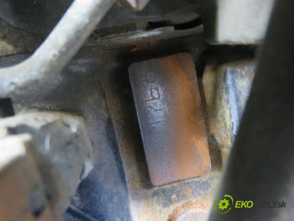 RENAULT CLIO III (BR0/1, CR0/1) HB 2010 50,00 1.5 dCi (C/BR0G, C/BR1G) - K9K 768 1461,00 Motor DIESEL K9K768