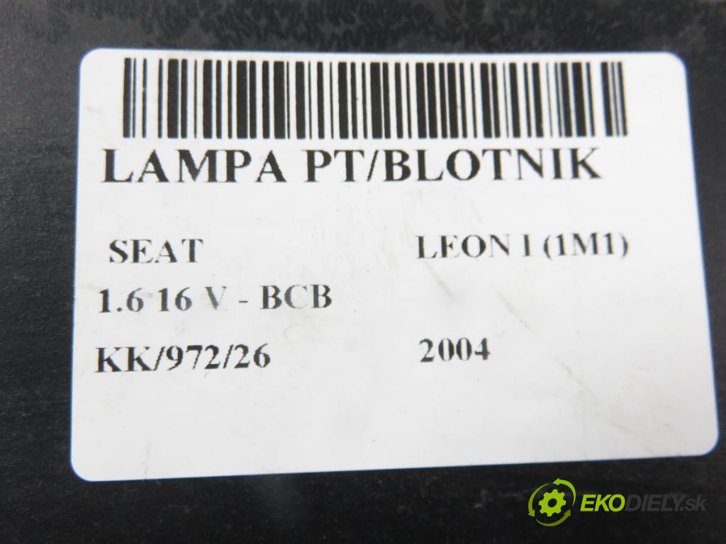 SEAT LEON (1M1) HB 2004 77,00 1.6 16 V - BCB 1598,00 světlo pravé zadní