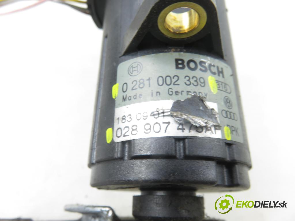 SEAT CORDOBA (6K2) SEDAN 2001 66,00 1.9 TDI - ALH 1896,00 potenciometr plynového pedálu 0281002339 ; 028907475AP (Potenciometr plynového pedálu)