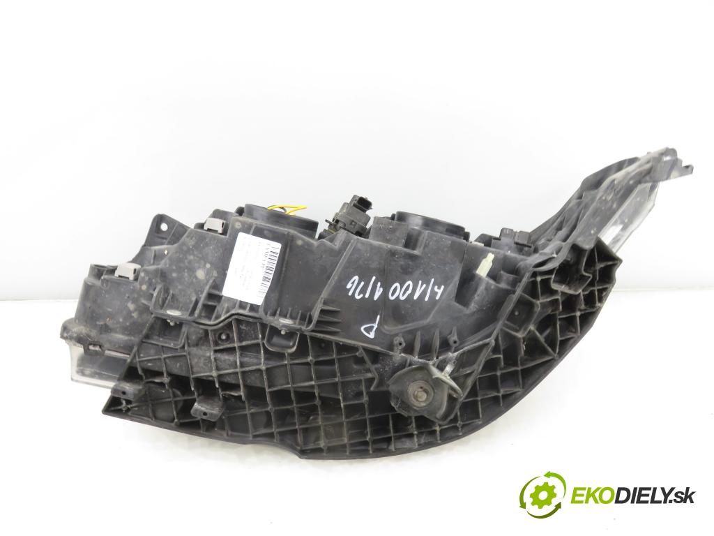 RENAULT LAGUNA II Grandtour (KG0/1_) KOMBI 2007 110,00 2.0 dCi (KG1T) - M9R 740 1995,00 Svetlo PP 89900427