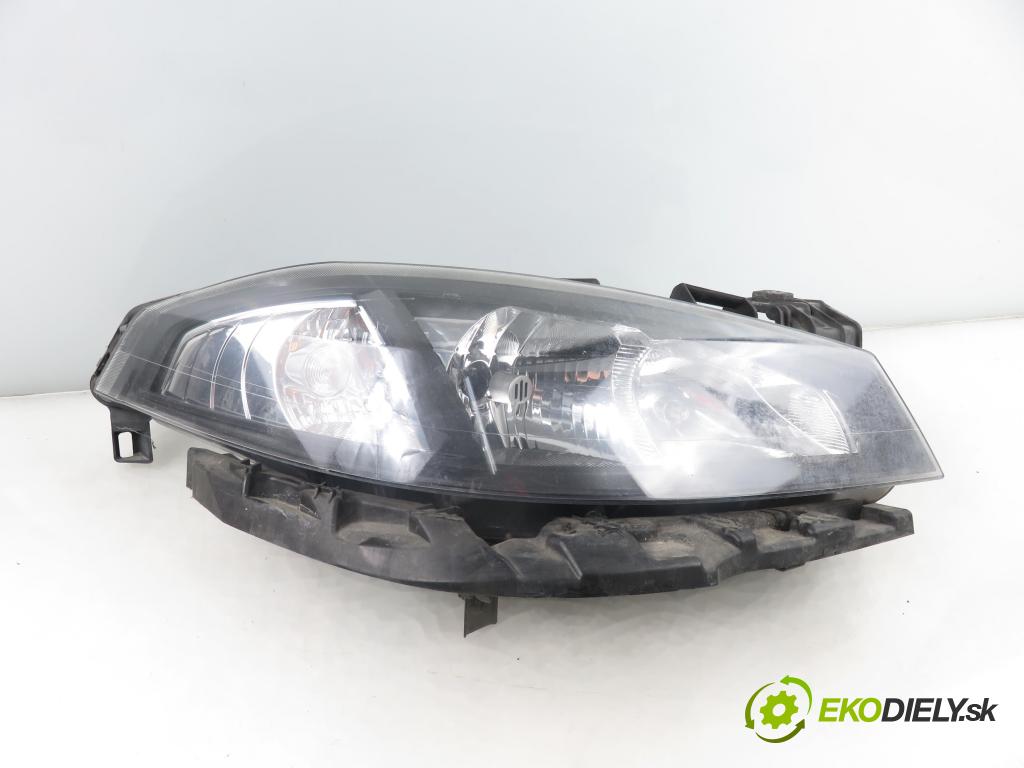 RENAULT LAGUNA II Grandtour (KG0/1_) KOMBI 2007 110,00 2.0 dCi (KG1T) - M9R 740 1995,00 Svetlo PP 89900427