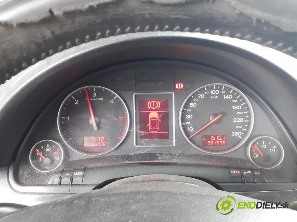 AUDI A4 (8E2, B6) SEDAN 2003 74,00 1.9 TDI - AVB 1896,00 prístrojovka elektrický 0263626183